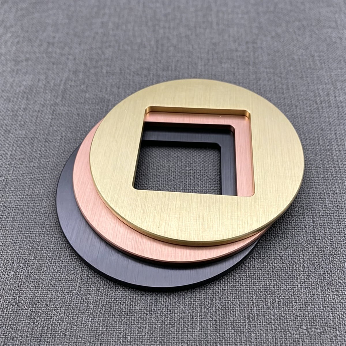 Switch Frame 7